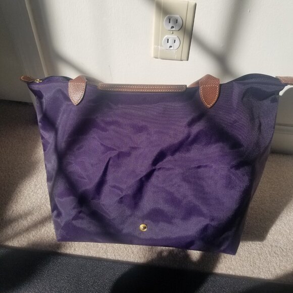 LARGE PURPLE LONGCHAMP BAG - Picture 3 of 5